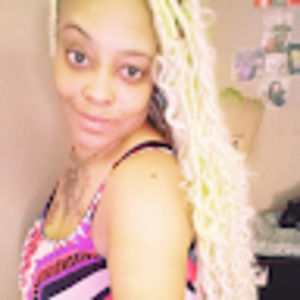 Meet your Posher, Candi